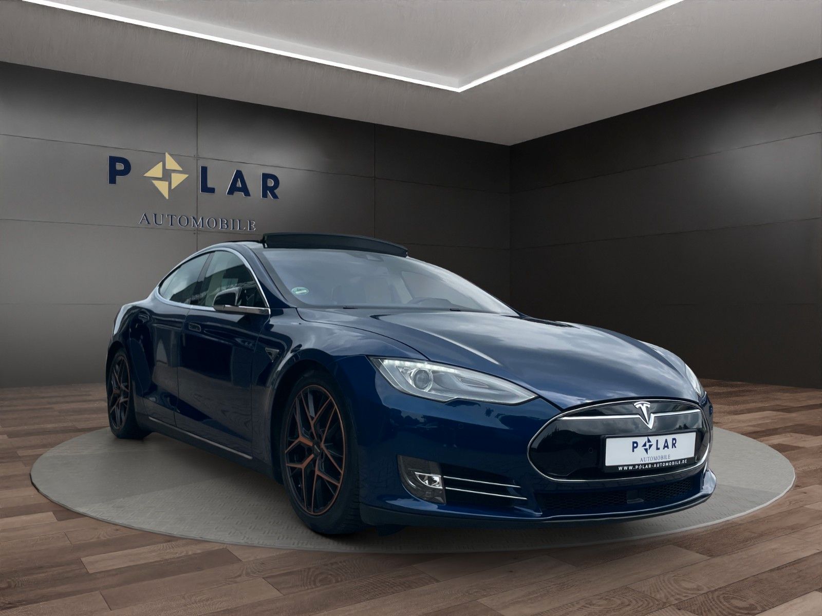 Fahrzeugabbildung Tesla Model S Dual*Xenon*ACC*CarPlay*Wlan*Pano*Ambient