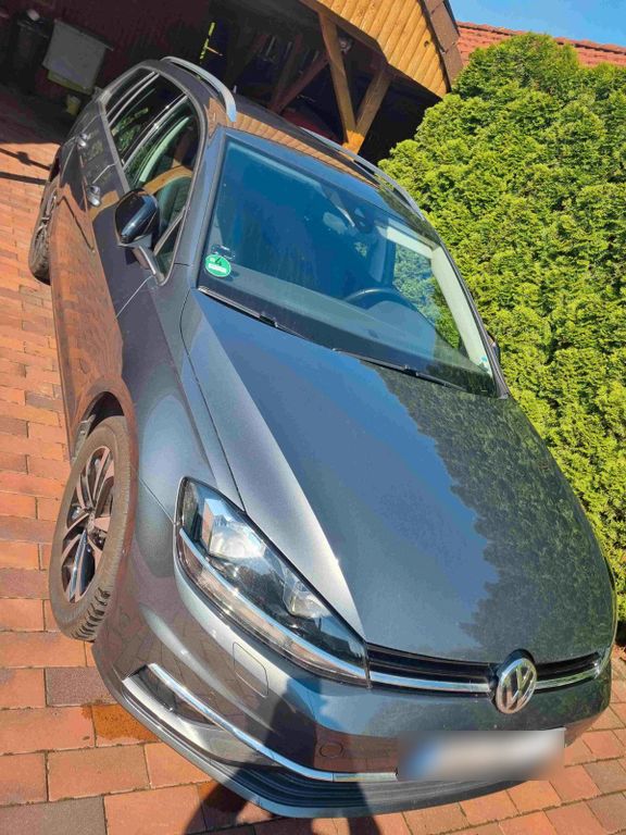 Image of Volkswagen Golf