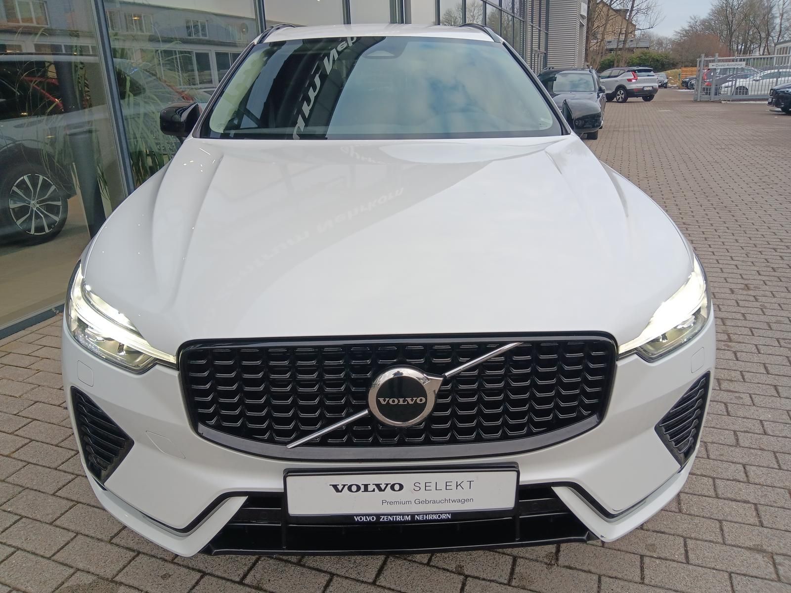 Fahrzeugabbildung Volvo XC60 B4 Diesel Plus Dark 'AHK'