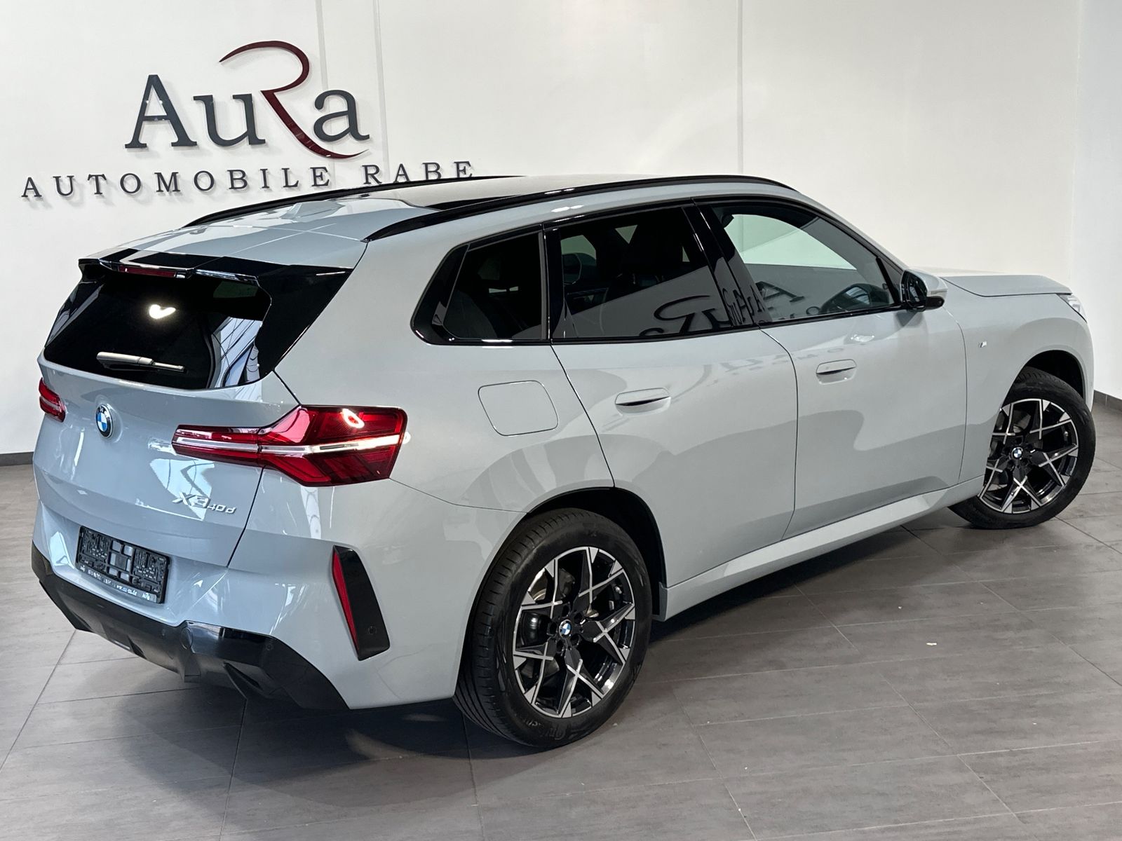 Fahrzeugabbildung BMW X3 40d xDrive M-Sport NAV+LED+PANO+AHK+STHZG