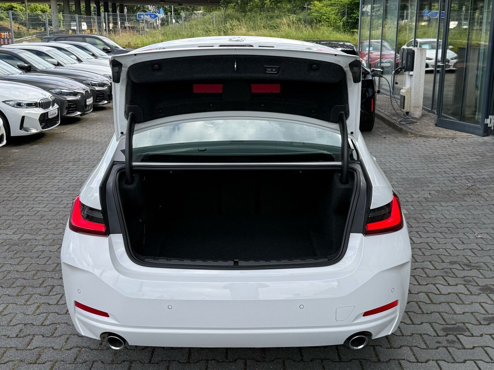 BMW 318 - Bild 12