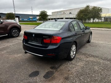 BMW 320 - 3