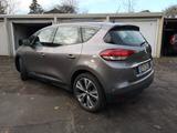 Renault Scenic Intens 130  Teilleder Massage - Renault Scenic Intens mit Benzin-Antrieb