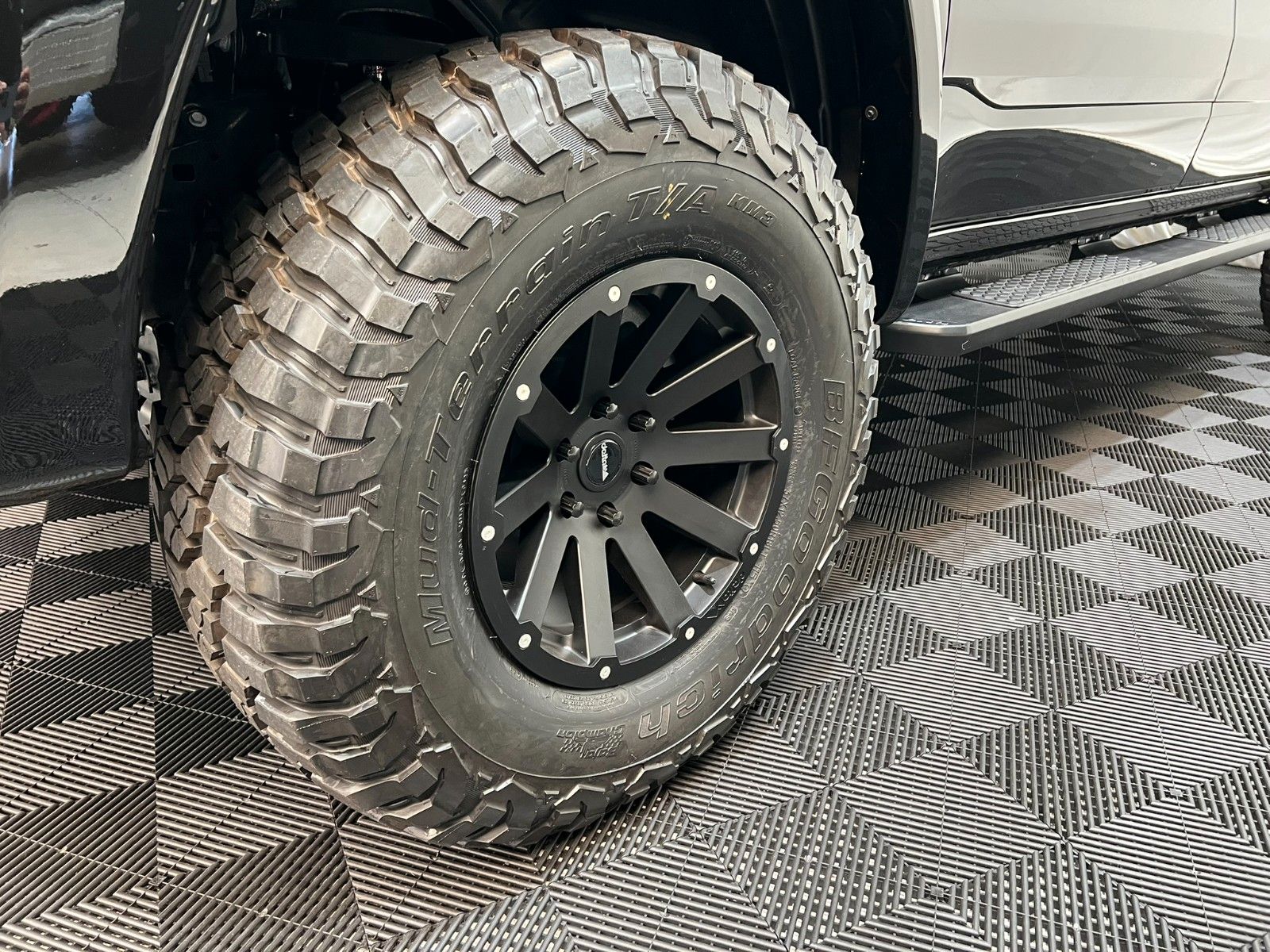 Fahrzeugabbildung Dodge RAM 1500 Laramie Sport 3.0L RTR Umbau