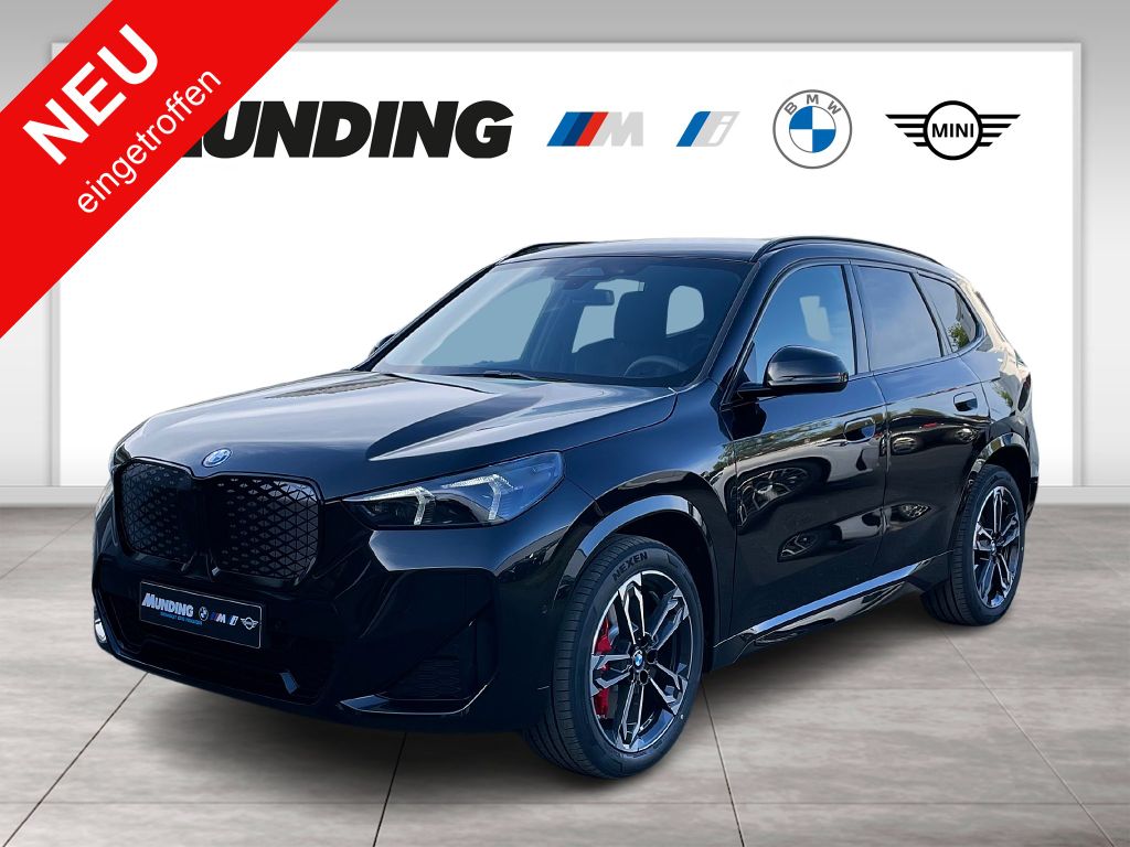 BMW iX1