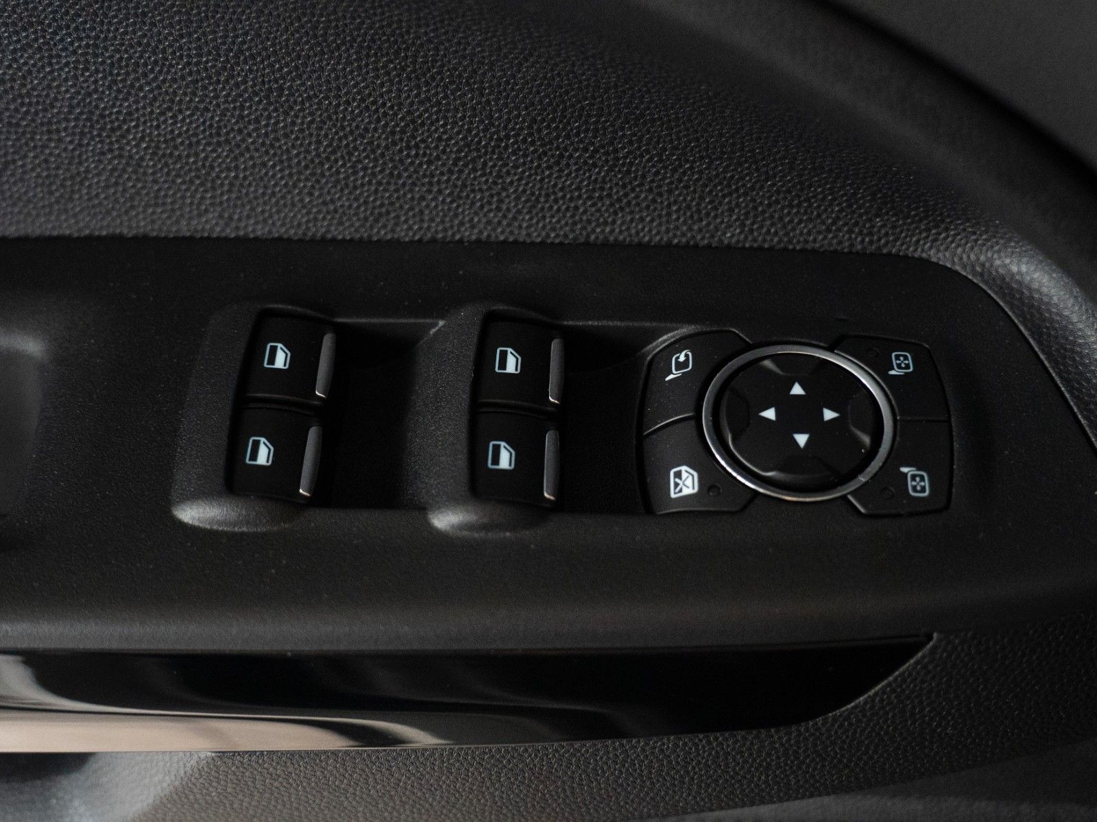 Fahrzeugabbildung Ford EcoSport Active WINTER-P./NAVI/KAMERA/DAB