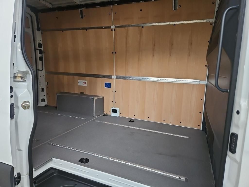 Fahrzeugabbildung Mercedes-Benz Sprinter 317 Kasten L2H2 360°Schwingsitz SHZ EDW