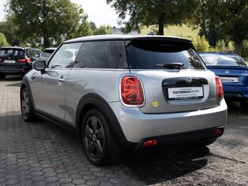 MINI Cooper SE - 8