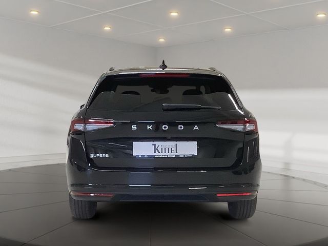 Superb Combi Selection TDI DSG LEDER NAVI AHK