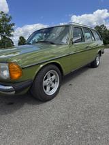 Mercedes-Benz S123 230TE neu Lack AHK 142´KM Aut. 2Hd W123     - Mercedes-Benz 230: 230te