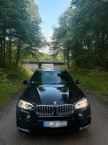 BMW BMW X5 xDrive 40d Sport 7sitzer 2 jahre TÜV