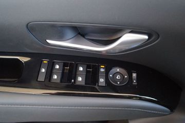 Hyundai Tucson 1.6 T-GDI Hybrid AUT.-NAVI-LED-KAMERA-SHZ