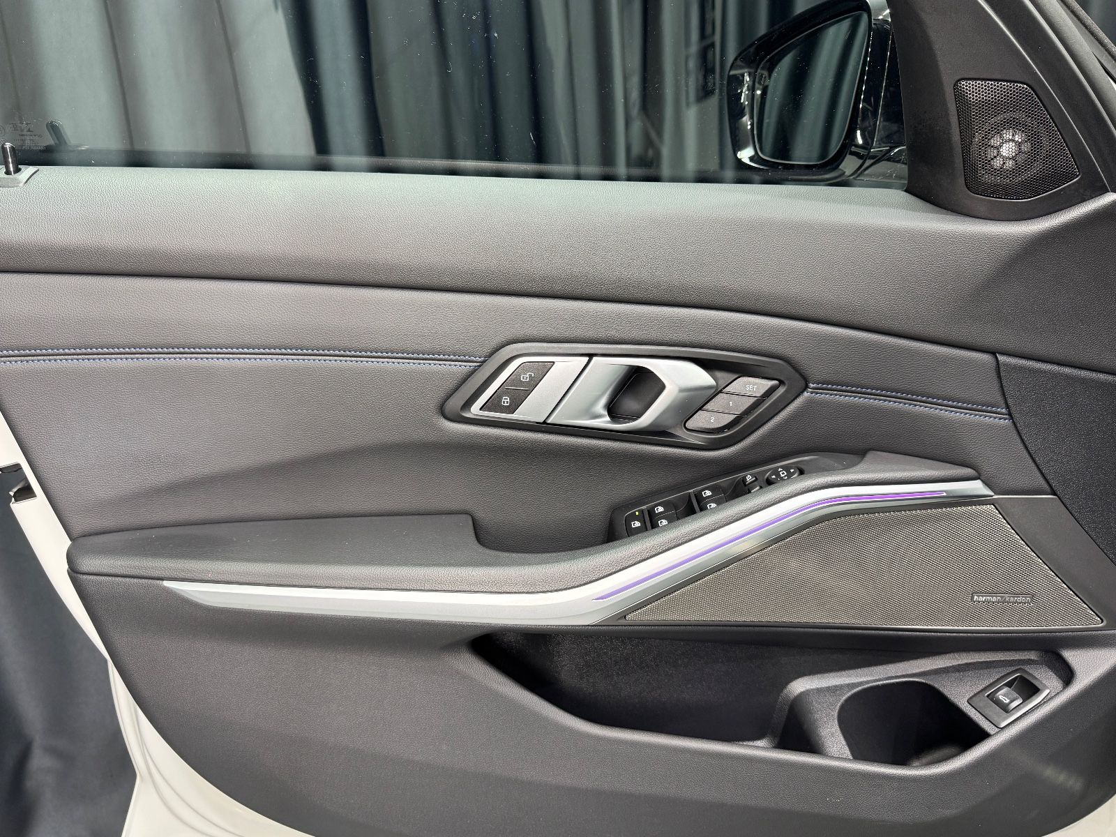 Fahrzeugabbildung BMW M340i xDrive Touring|LASER|NAVI|PANORAMA|ACC|AHK