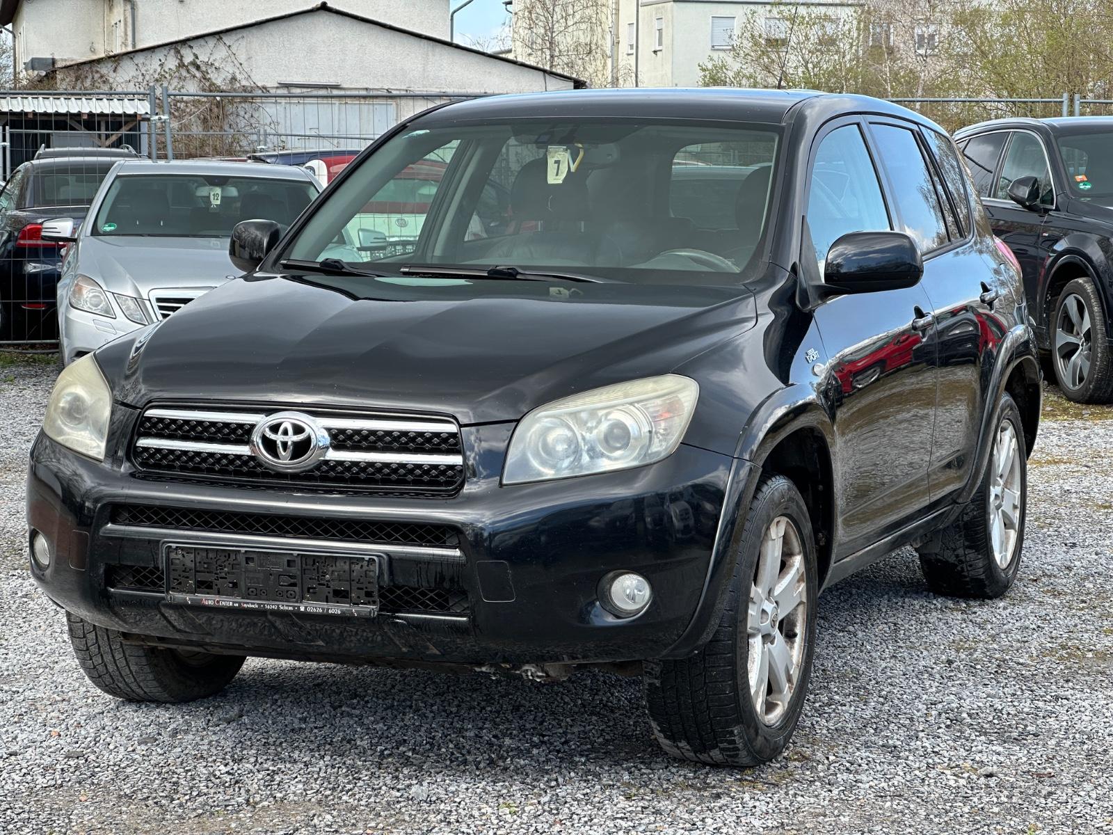 Toyota RAV 4 RAV4 Executive*4x4*SHZ*Leder*
