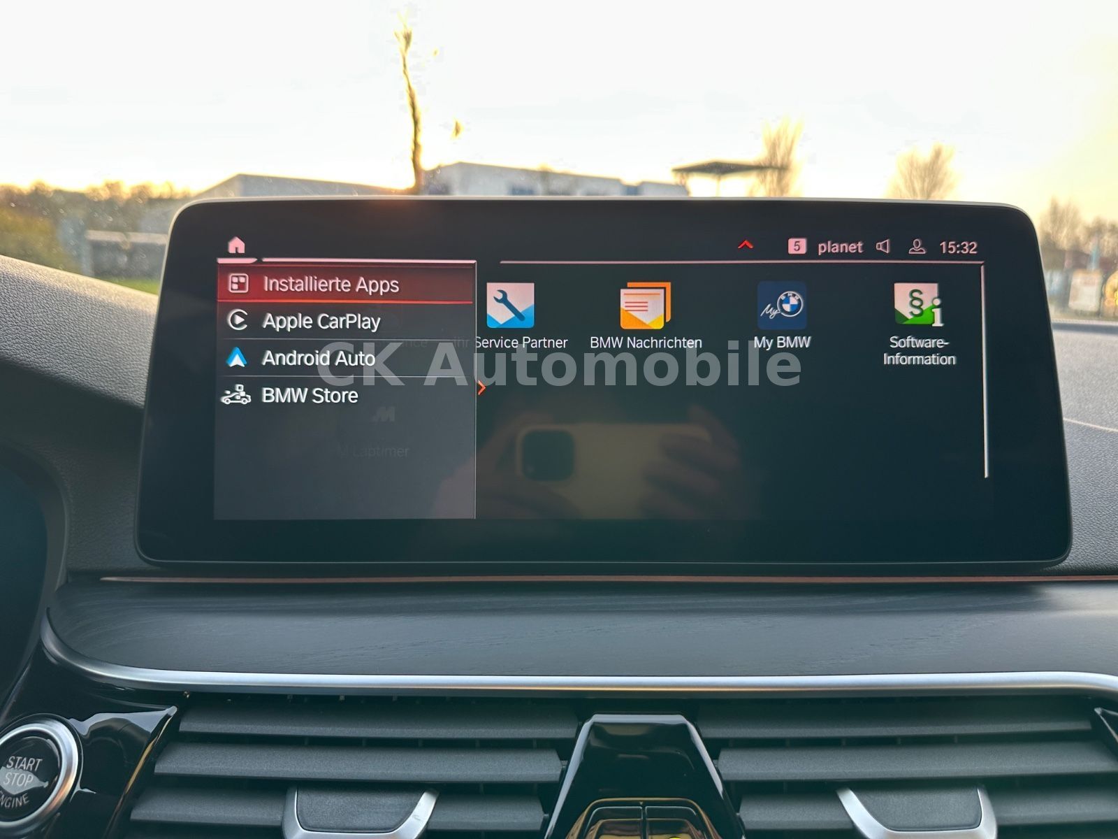 Fahrzeugabbildung BMW 530d xDrive M-Sport Facelift/Laser/Head-Up/AHK