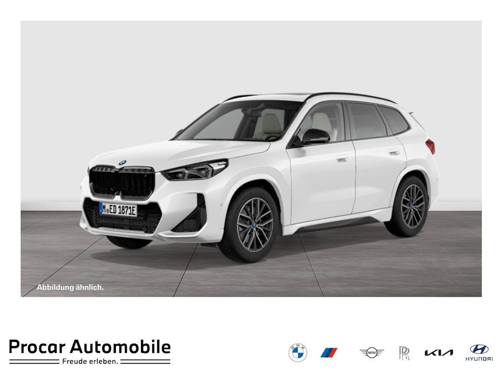 Image of BMW iX1