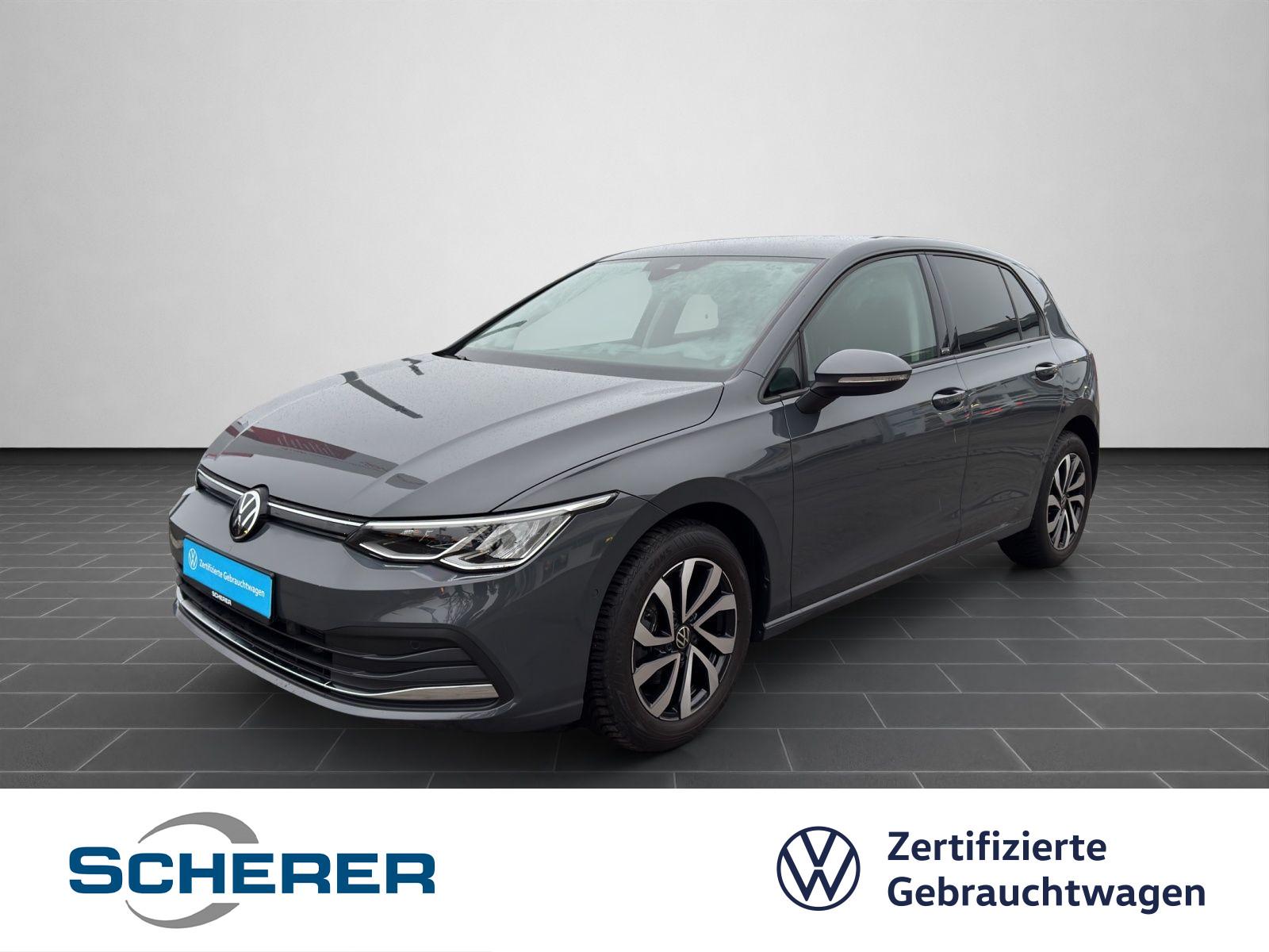 Volkswagen Golf VIII Active 1.0 eTSI DSG NAVI RFK ACC SHZ