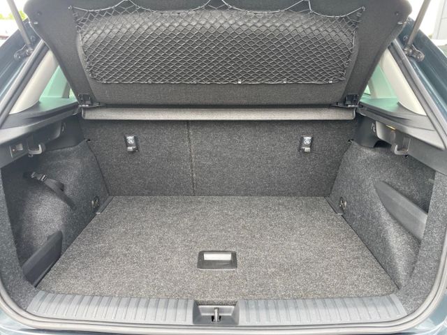 Kamiq Clever 1.0 TSI EU6d AHK Navi PDC