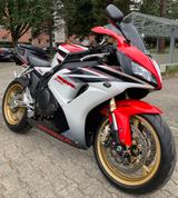 Honda CBR 1000 RR SC57 Tricolor Edition  - Offers