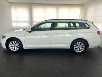 Volkswagen Passat Variant - 2