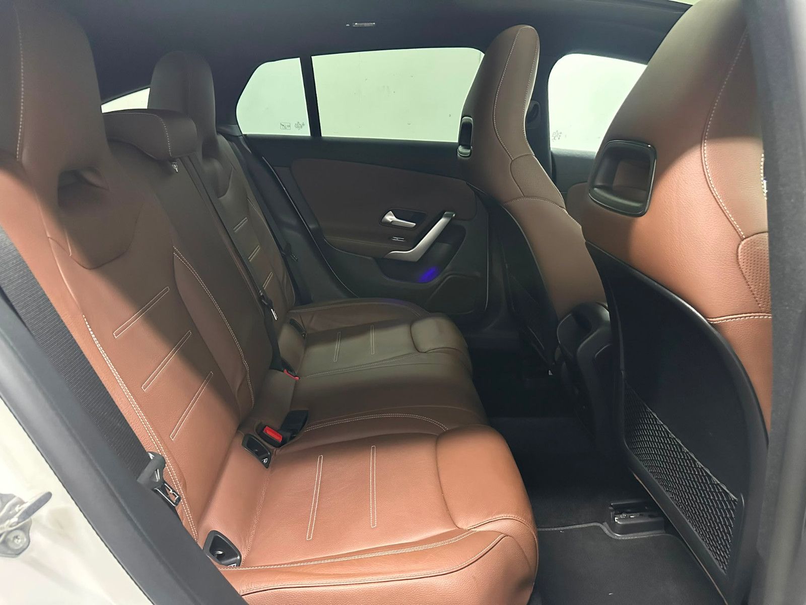 Fahrzeugabbildung Mercedes-Benz CLA 250 e Shooting Brake *AMG-LINE*PANORAMA*AHK*
