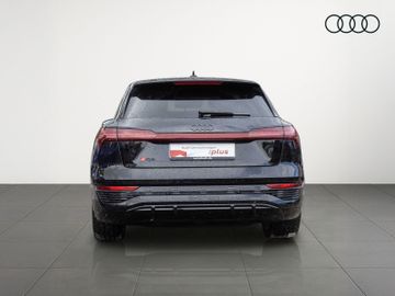 Audi Q8 e-tron - 7