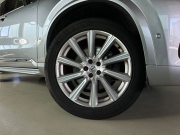 Volvo XC90 - 9