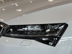 SKODA Superb - Ansicht 43
