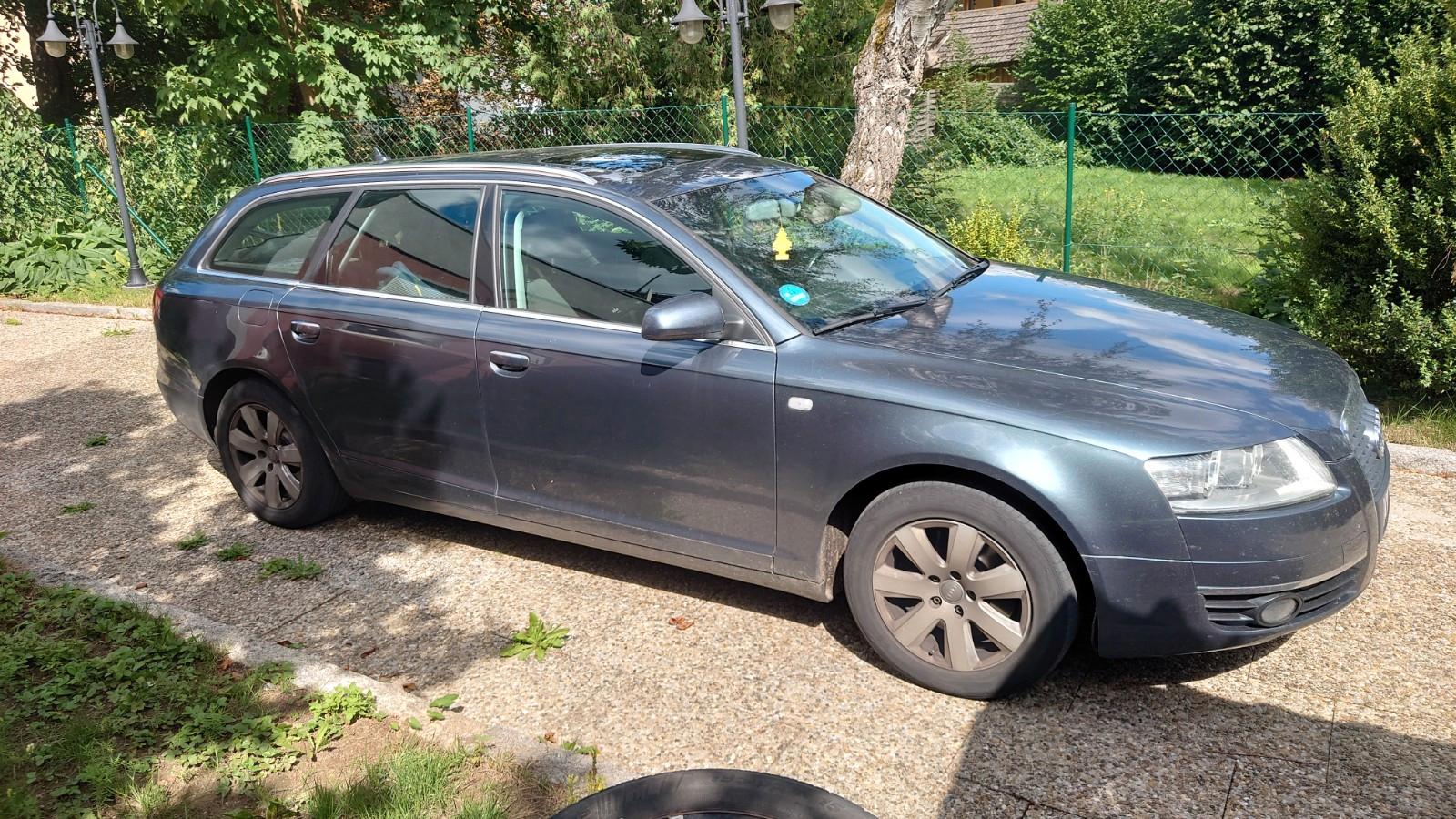 Audi A6 2005 — interior
