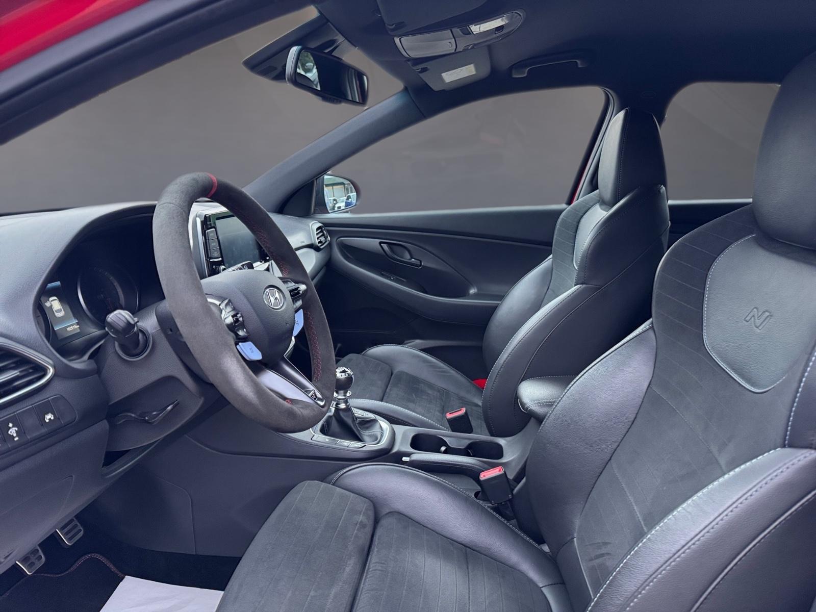 Hyundai I30 N Performance 2.0 320ch - Carnet entretien - Led - Volant alcantara - Stage 1 - Navi