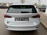 Skoda Octavia Combi 2.0 TSI DSG 4x4 Style 17"+NAVI-COL - Skoda Octavia mit Benzin-Antrieb: Kombi, 1.2