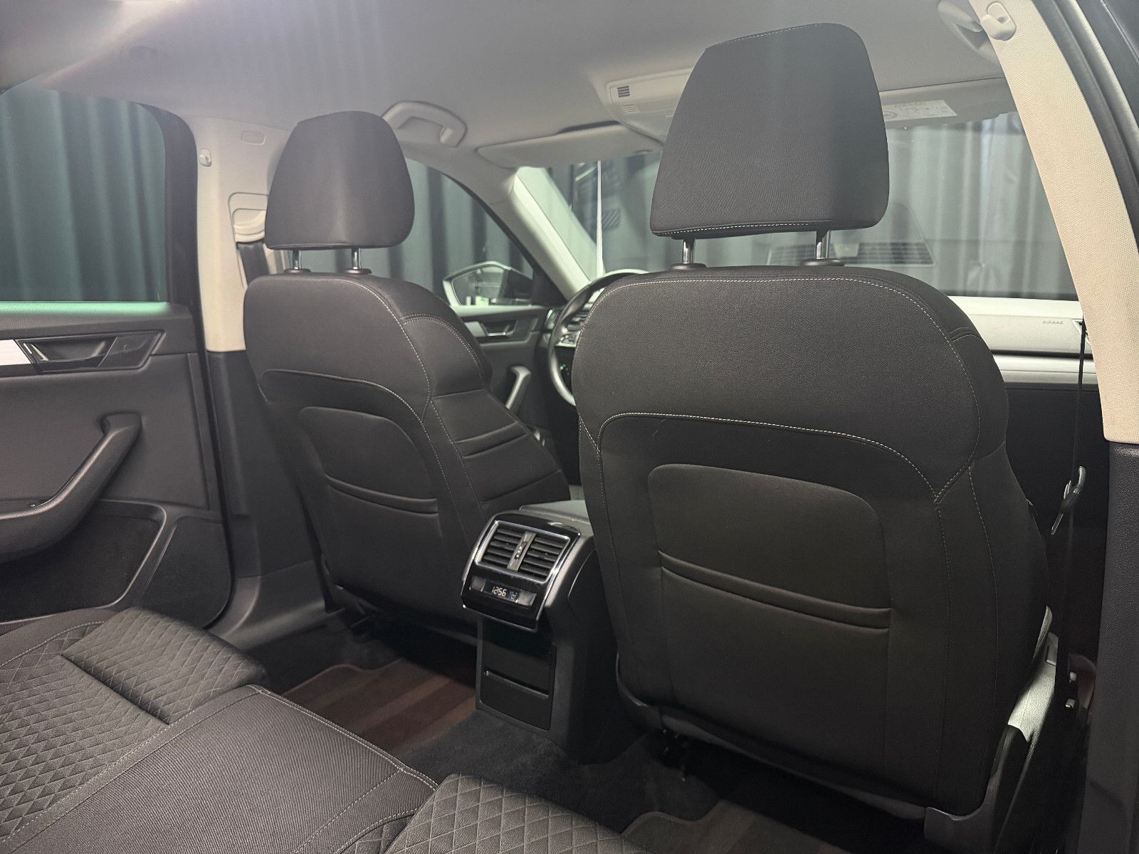 Fahrzeugabbildung SKODA Superb Combi Style |DSG|NAVI|MEMORY|ACC