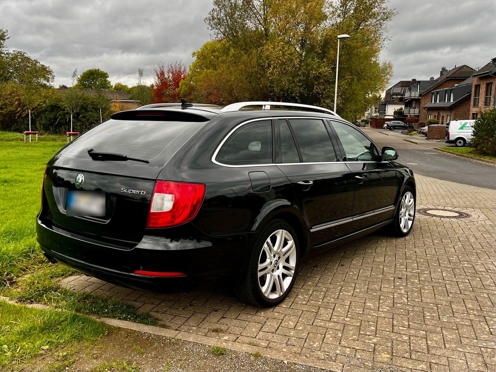Skoda Superb 2010 — photo 5