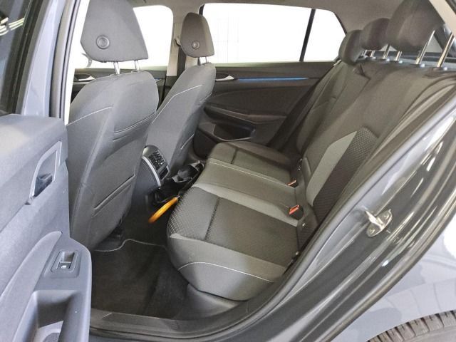 Volkswagen Golf - Bild 8