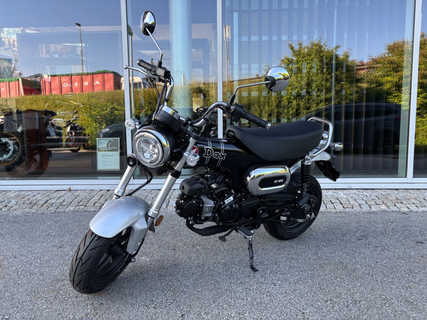 Fahrzeugabbildung Honda ST 125 DAX 2025