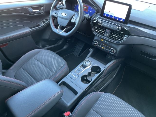 Fahrzeugabbildung Ford Kuga 1.5 EcoBlue ST-Line Autom. AHK, Navi,