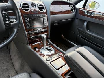 صورة 8 لـ 2006 Bentley CONTINENTAL FLYING SPUR