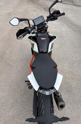 KTM 125 Duke - KTM DUKE 125
