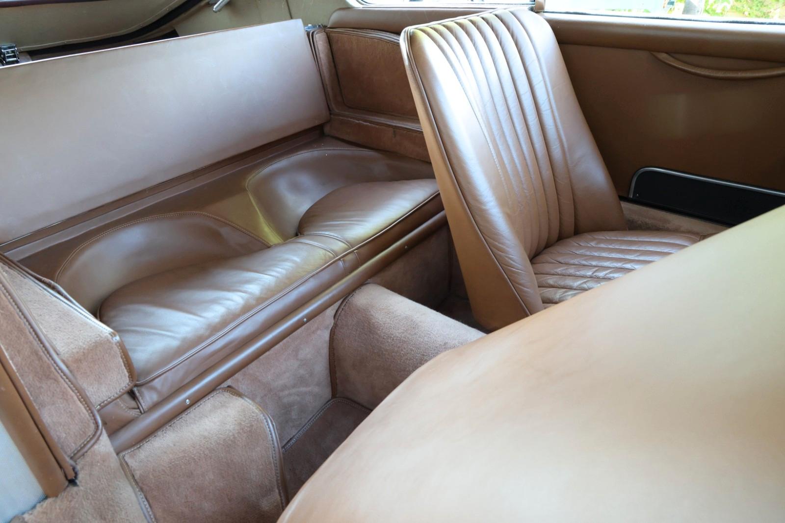 Aston Martin DB 2/4 Mark III, komplett restauriert