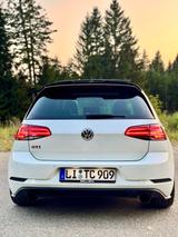 Volkswagen GOLF GTI PERFORMANCE 2.0 TSI / FELGE-REIFEN NEU - : Vollleder, Head-Up Display, Limousine