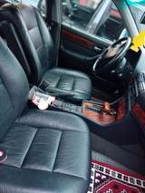 BMW 740i E32  - BMW 7er Reihe: E32