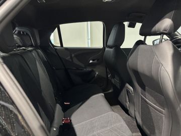 Fotografie 7 des Opel Corsa 1.2 Direct Injection Turbo GS ReNewKnit