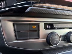 Fahrzeugabbildung Volkswagen T6.1 Multivan DSG Navi Sitzh ACC R.Cam 3xKlima