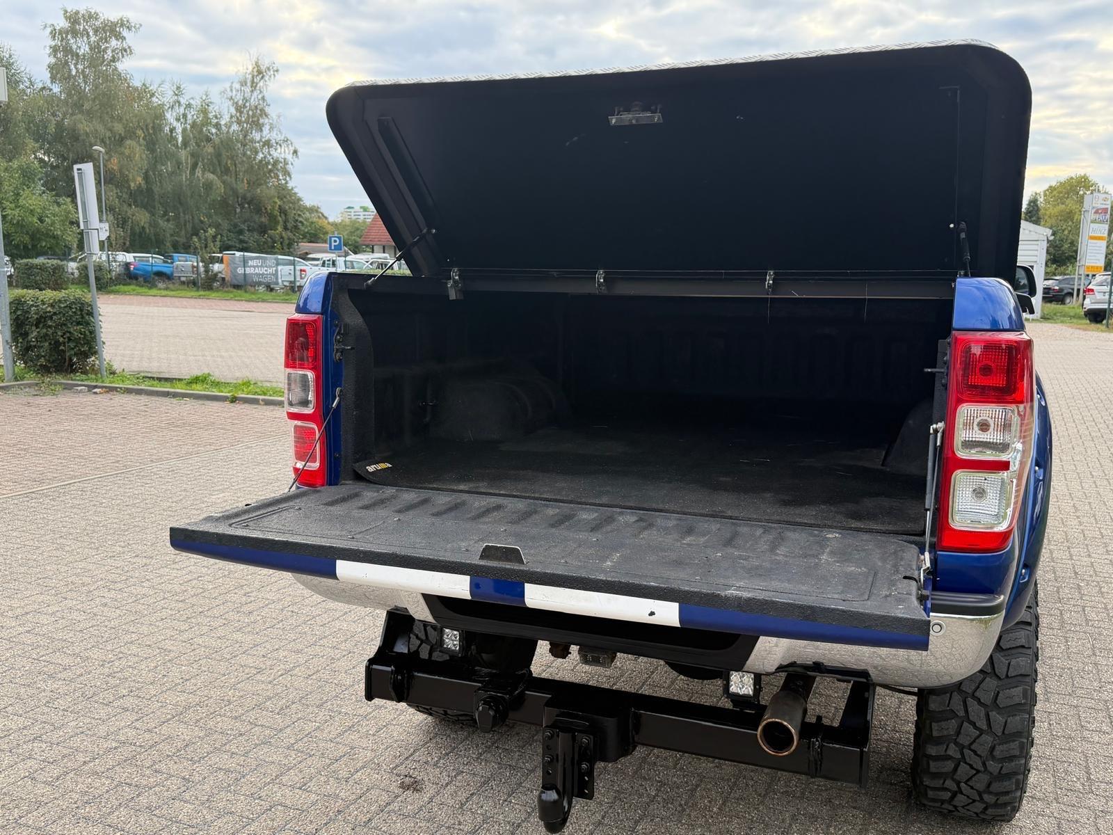 FORD RANGER XLT 2.2 TDCI 150ch 4X4 - CABINE APPROFONDIE - ATTELAGE 3,5T - CAMÉRA DE RECUL - RADARS DE STATIONNEMENT