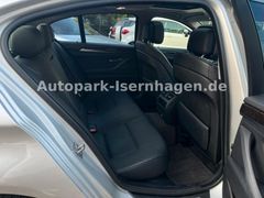 BMW 520d Luxury-Line Automatik*HUD*Leder*S-Dach*VOLL