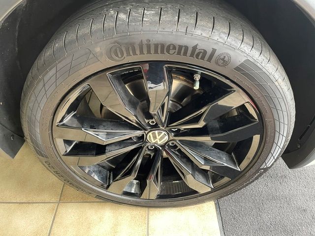 Tiguan Allspace 2.0 TDI R-Line 4Motion 7Sitzer S