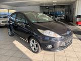 Ford Fiesta Titanium TÜV neu Service neu 8- fach - Ford Fiesta aus 2011: Titanium