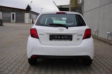 Toyota Yaris - 7