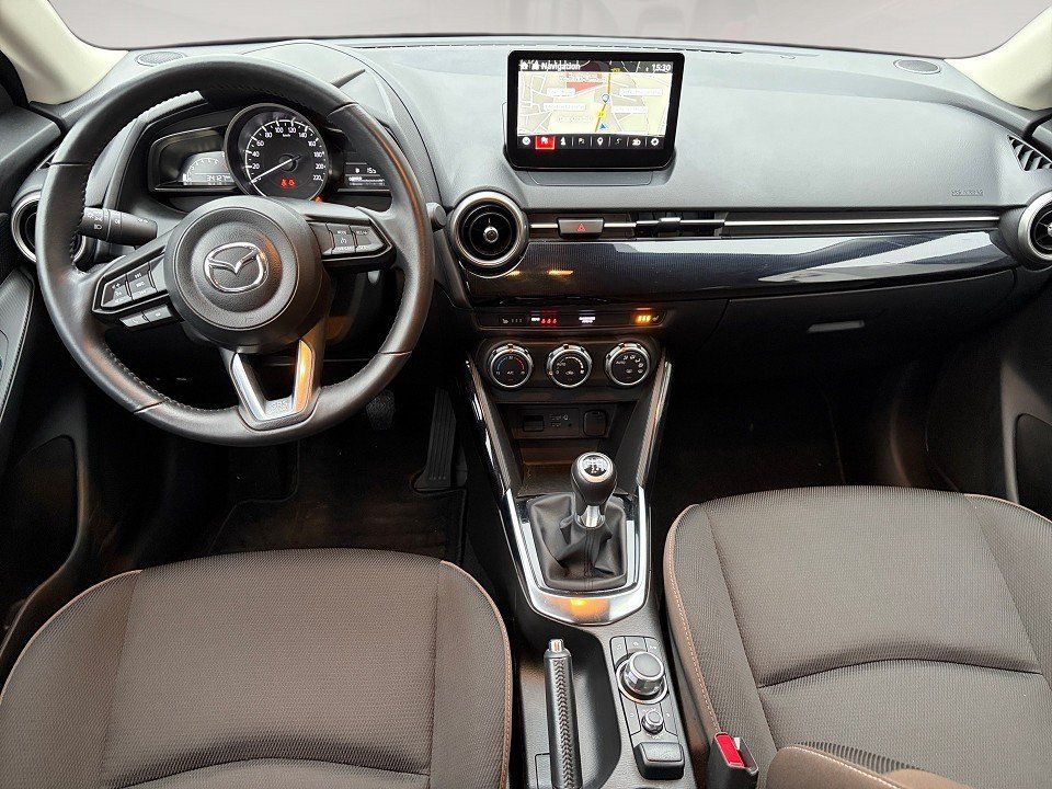 Fahrzeugabbildung Mazda 2 1.5i 90PS EXCLUSIVE TOU-P1 NAVI