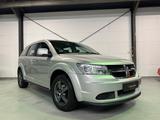 Dodge Journey 2.4 SE/Tüv-neu/8-fach/7-Sitzer/Kanera/ - gebrauchte Dodge Journey aus dem Jahr 2010